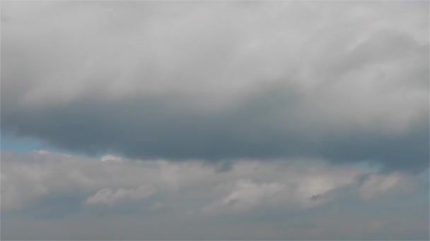 在天空中飘过的云 — 图库视频影像