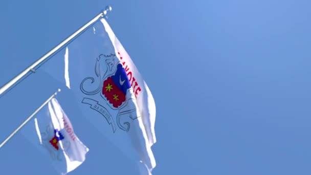 Державний прапор Майотта пурхає з вітром. — стокове відео