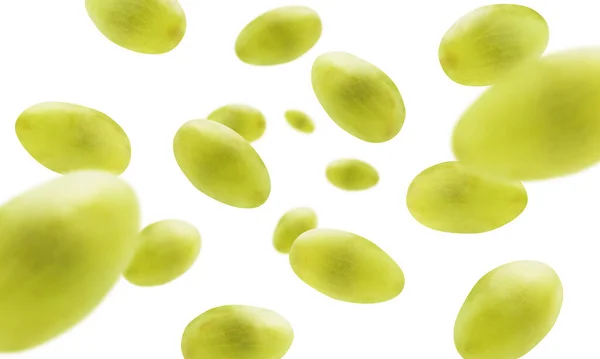 Yeşil üzümler beyaz arkaplanda havalanır — Stok fotoğraf