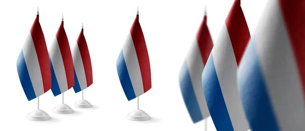 네델란 드 의 국기가 흰색 배경에 있다 — 스톡 사진