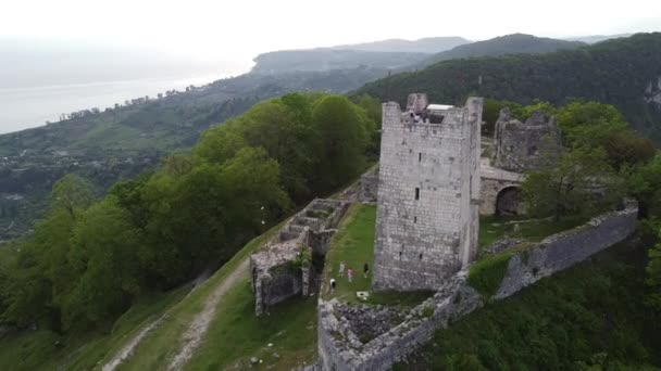 Anakopiens fästning i Nya Athos i Abchazien. — Stockvideo