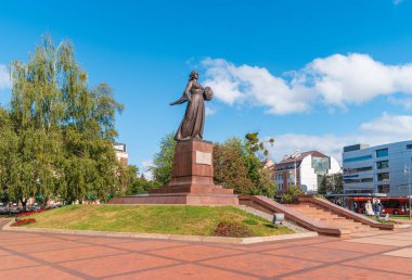 Kaliningrad, Rusya - 25 Eylül 2018: Rusya Anıtı. 1974 'te kuruldu..