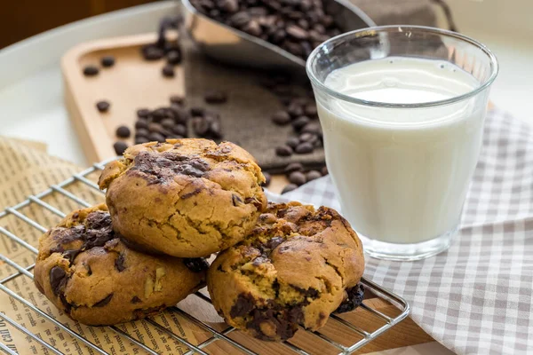 Oatmeal Cookies Table Chocolate Chip Cookies Healthy Food Drink Natural — Stock Photo, Image