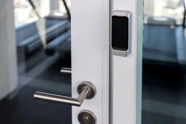 호텔에 스마트 열쇠잠금 시스템 자물쇠 — 스톡 사진