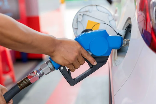 Hand Holding Gas Nozzle One Last Drop Man Holding Gasoline — Stock Photo, Image