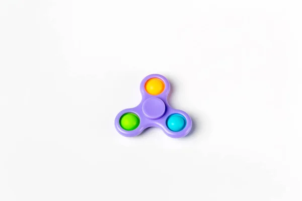 Fidget Spinner Aliviar Estrés Juguete Sobre Fondo Blanco Juguete Mano —  Fotos de Stock