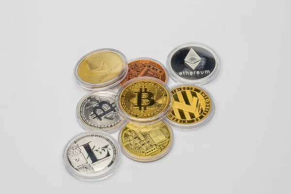 Ethereum Και Bitcoin Νομίσματα Χρήματα Χρηματοδότηση Στοίβα Μαζί Crypto Φόντο — Φωτογραφία Αρχείου