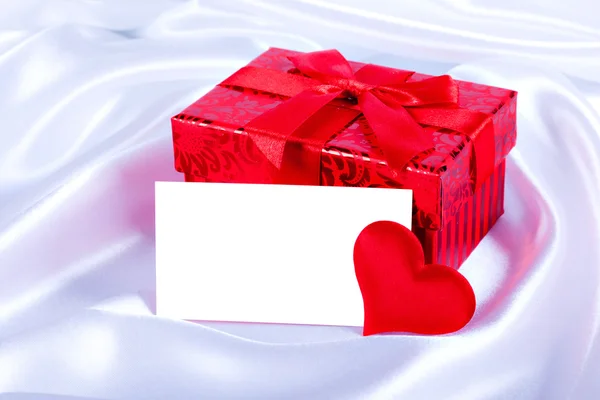 Caja de regalo con su texto — Foto de Stock