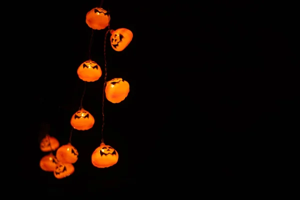 Decoración Brillante Para Fiesta Halloween Cadena Luces Forma Calabaza Oscuridad Imagen De Stock
