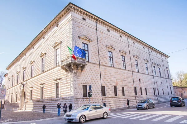 Palazzo dei Diamanti — Stockfoto