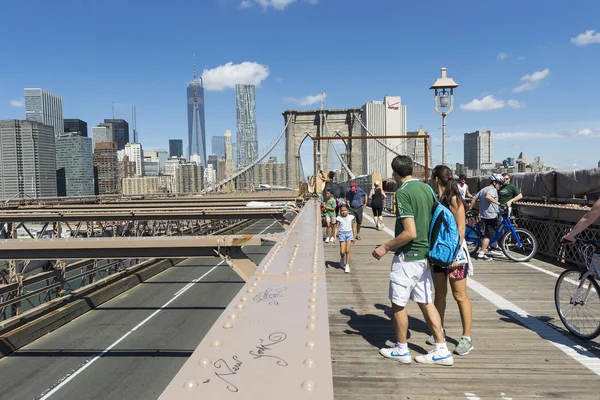 Início da ponte de Brooklyn — Fotografia de Stock