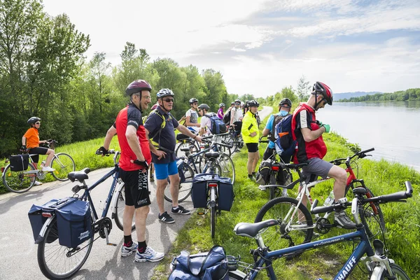 Grupo de ciclistas — Foto de Stock