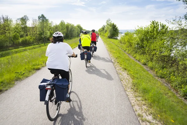 Group of bicyclists — Stock Photo, Image