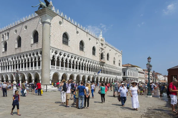 ヴェネツィアの聖マルコ広場 — ストック写真
