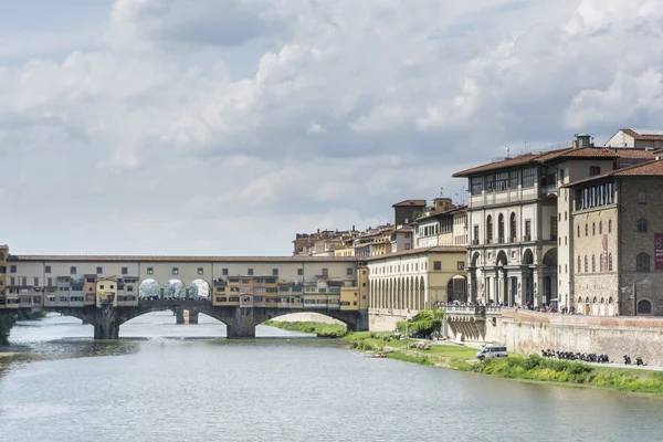 Ponte vecchio in Florence — Stock Photo, Image