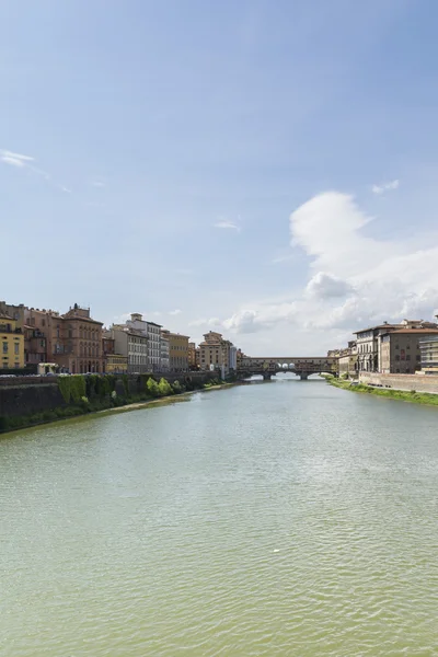 Ponte vecchio in florentie — Stockfoto