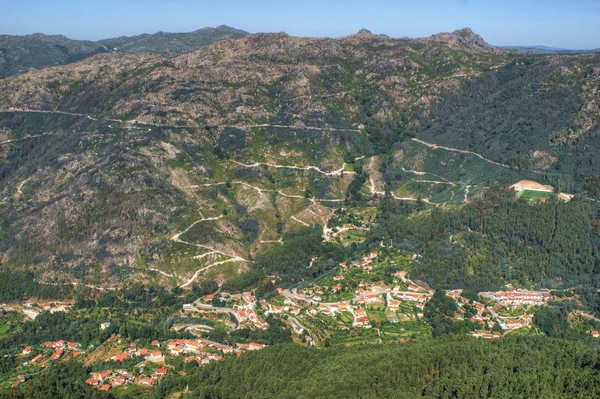 Vista panorâmica do Parque Nacional de Peneda Geres — Fotografia de Stock
