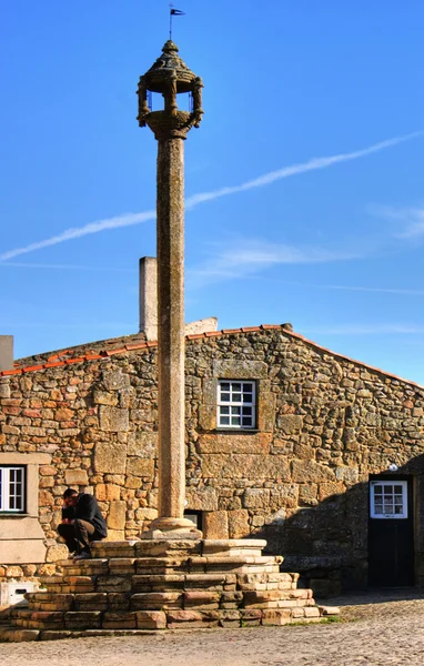 Pillory in historical village of Castelo Mendo — Stock Photo, Image