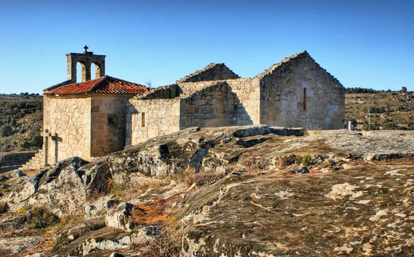 Church ruins in historical village of Castelo Mendo — Stock Photo, Image