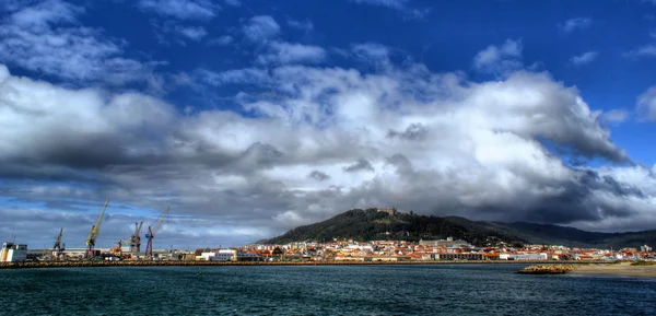 Great clouds over Viana do Castelo — Stock Photo, Image