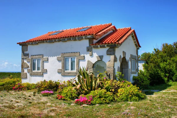 Traditional portuguese house — Stock Photo, Image