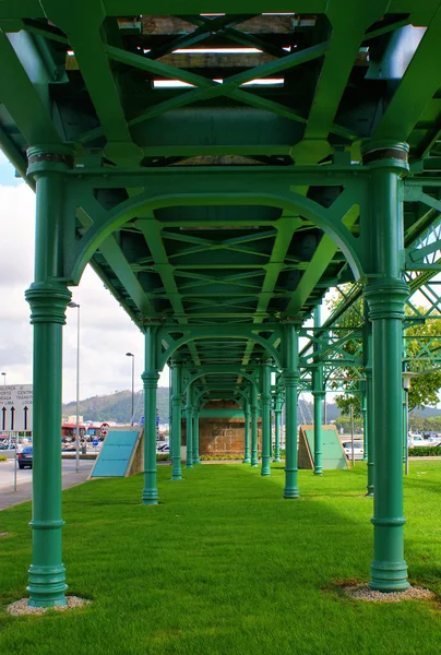 Detalle del puente Eiffel sobre el río Lima en Viana do Castelo —  Fotos de Stock