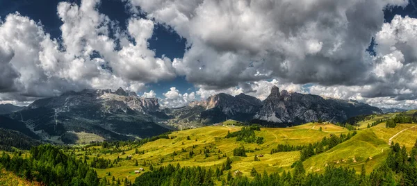 Paisagem Vale Alta Badia Vista Planalto Pralongia Com Nuvens Céu Imagens Royalty-Free