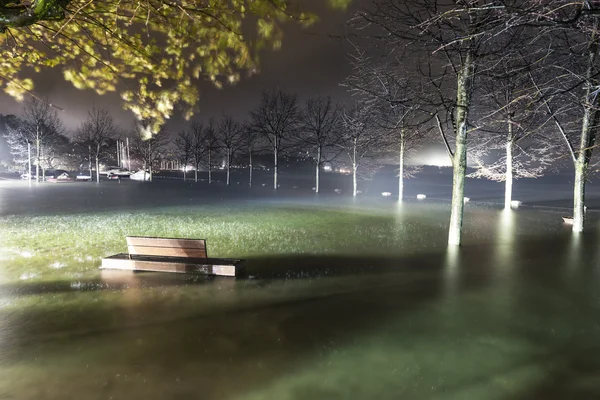 Lago Maggiore overflow i Ispra, Varese — Stockfoto