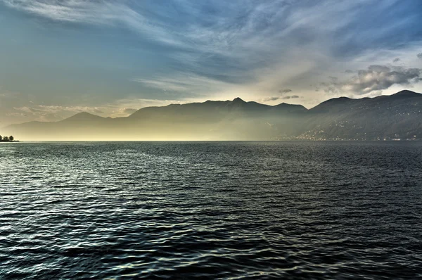 Sonnenuntergang auf dem See major — Stockfoto