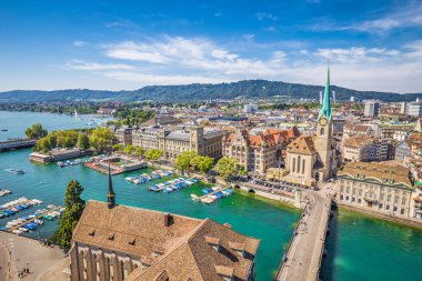 Zürih havadan görünümü ile nehir Limmat, İsviçre