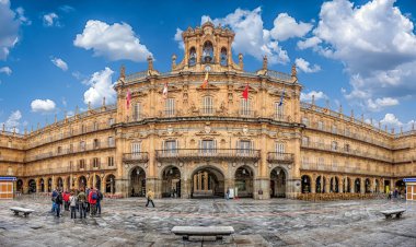 Ünlü tarihi Plaza Mayor Salamanca, Castilla y Leon, İspanya