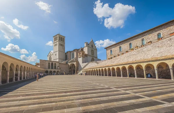 Basílica de San Francisco de Asís, Asís, Umbría, Italia — Foto de Stock