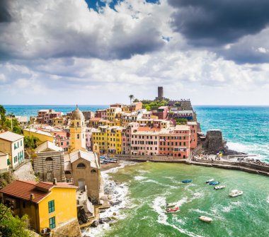 Vernazza kasaba, Cinque Terre, İtalya