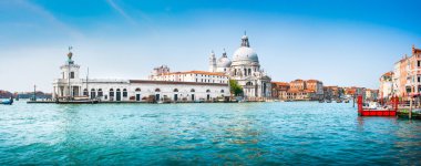 canal Grande ile basilica di santa maria della salute Venedik, İtalya