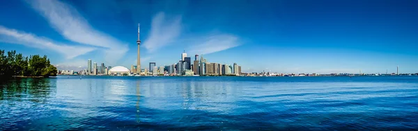 Toronto skyline waterfront panorama, Ontário, Canadá — Fotografia de Stock