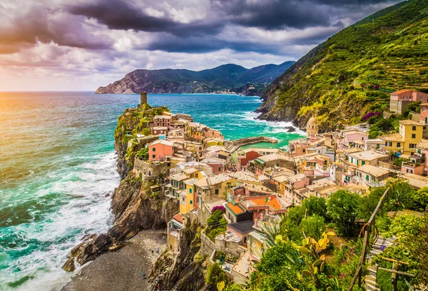Vernazza, Cinque Terre, Ligurien, Italien — Stockfoto