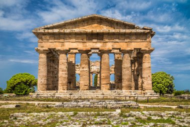 Tapınak Hera ünlü Paestum arkeolojik sitesi, Salerno eyaletinde bulunan, Campania, İtalya