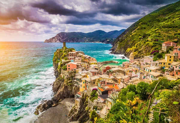 Vernazza, Cinque Terre, Ligúria, Itália — Fotografia de Stock