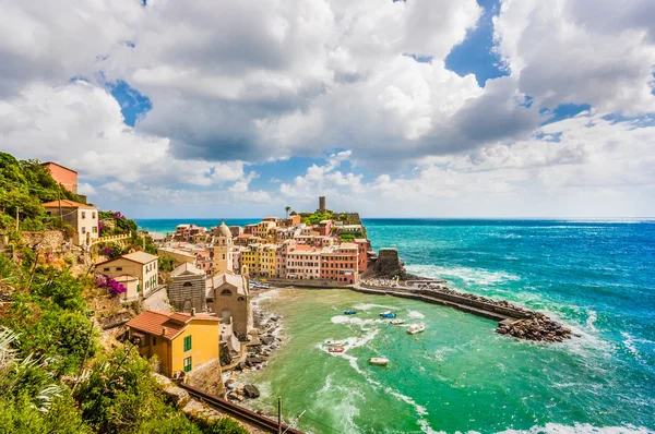 Cidade de Vernazza, Cinque Terre, Itália — Fotografia de Stock