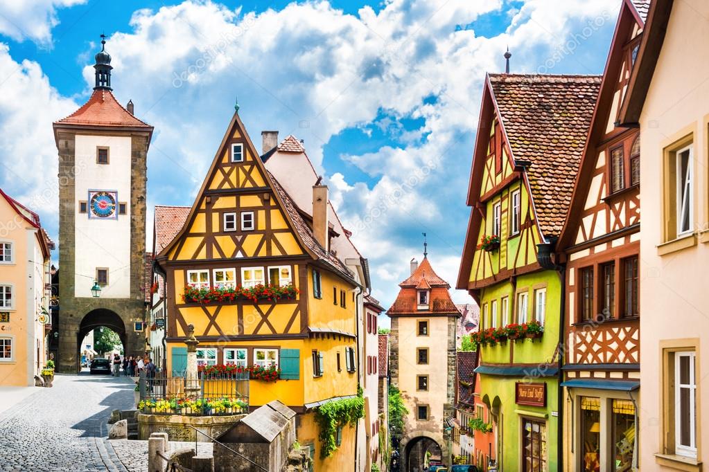 Historic town of Rothenburg ob der Tauber, Franconia, Bavaria, Germany