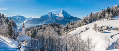 Güzel kış manzara Bavyera Alpleri'nde, Almanya