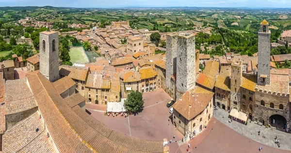 Vista panorâmica da cidade histórica de San Gimignano, Toscana, Itália — Fotografia de Stock