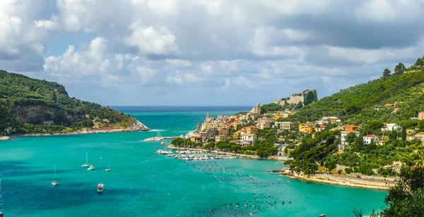 Pueblo pescador de Portovenere, Liguria, Italia — Foto de Stock