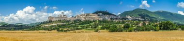 Assisi, Umbria, İtalya'nın antik kenti