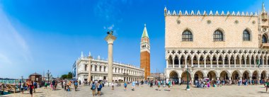 Piazzetta San Marco Doge Sarayı ve Campanile, Venedik, İtalya