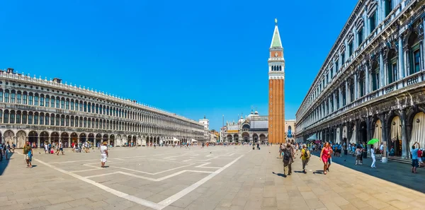 Piazzetta San Marco Doge Sarayı ve Campanile, Venedik, İtalya — Stok fotoğraf