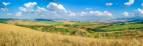 Malerische toskanische Landschaft bei Sonnenuntergang, val d 'orcia, Italien — Stockfoto