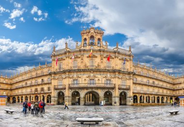 Ünlü tarihi Plaza Mayor Salamanca, Castilla y Leon, İspanya