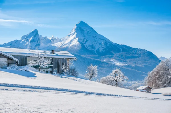 Paesaggio idilliaco nelle Alpi bavaresi, Berchtesgaden, Germania — Foto Stock