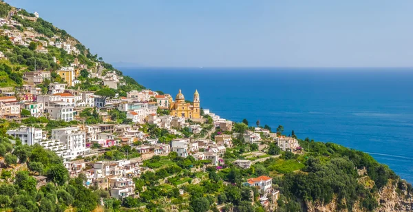 Costiera Amalfitana con Golfo di Salerno, Campania, Italia — Foto Stock